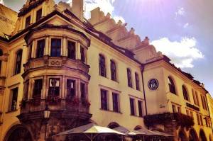 monaco_oktoberfest_Hofbrauhaus_birreria