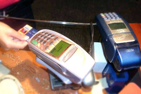 Multe Bancomat, a quanto ammontano per i negozianti