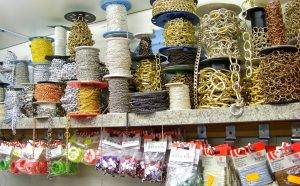 Lavoro a Domicilio Confezionamento Bigiotteria 1