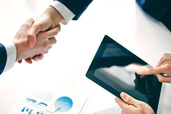 Come diventare broker assicurativo: guida completa