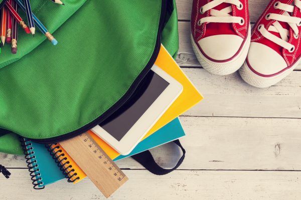 Consigli per risparmiare sui libri di testo e corredo scolastico