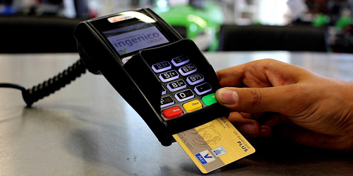 L’obbligo di accettare pagamenti con carta di credito