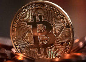 Come è nato il bitcoin e perché